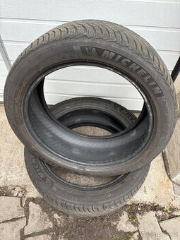 Zimní pneu Michelin Alpin 5 245/45 R19