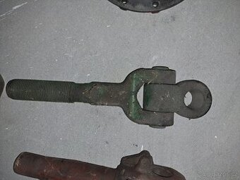 Třeti bod johne deere