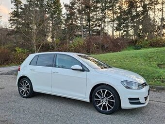 Volkswagen Golf 7, 1.2tsi,146tkm, R17, NováTK