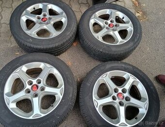 Pneumatiky špatné ALU kola 16 Ford Focus ET52,5 5x108