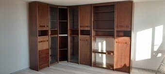 Kvalitní sektorová stěna zdarma