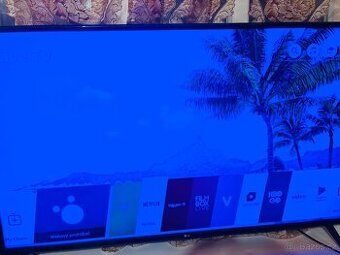Smart TV 139cm LG 55UK6300mlb + držák na zeď
