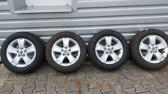 Alu kola 5x112 r15  originál Škoda Octavia II zimní pneu