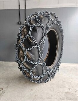 Sněhové řetězy na traktor