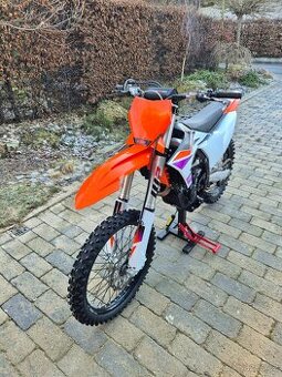 KTM 250 SXF 2024 - 1