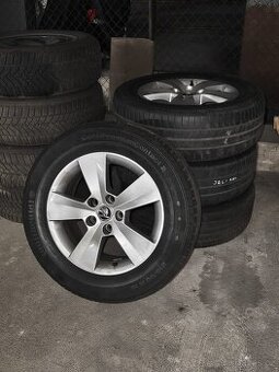 ALU Nyota 6,5J x 16" ET 41 + 215/60/16 LETNÍ (Superb III)