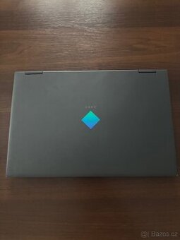Herní notebook HP Omen 15-EN0005NS