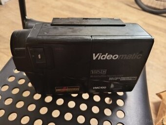 Retro video kamery + Sony dokovací stanice – balík