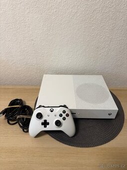 XBOX ONE S 2TB V TOP STAVU NEDOSTUPNÉ ZBOŽÍ