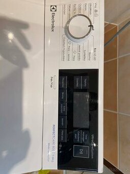 Pračka Electrolux perfectcare 800