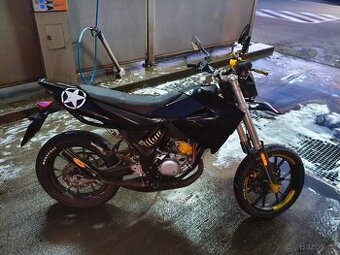 Generic trigger sm 50 upravená na 80ccm