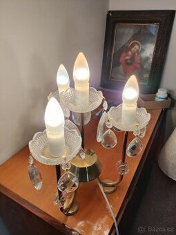 Stolní elektrický svícen s broušenými přívěsky