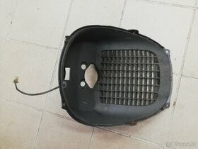 Plast před chladič X9 250