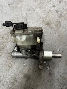 Hlavní brzdový válec octavia 2