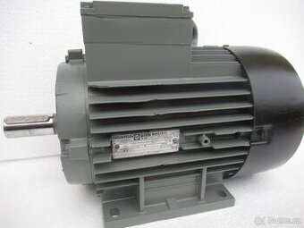 NEPOUŽITÝ patkový elektromotor 380V.3kw-2850ot. Mohelnice.