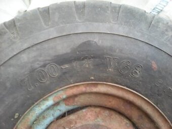 Prodám kolo,pneu 7-12