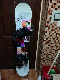 Prodám úplně nový snowboard FIREFLY 148cm dlouhý.