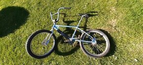 Dětské kolo BMX originál, půdní nález vhodné na rekonstrukci
