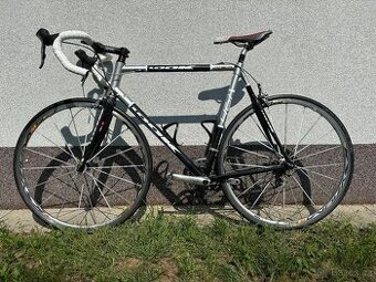 Silniční kolo LOOK KG 461