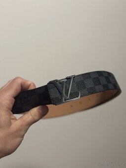 Louis Vuitton pásek