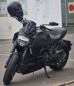 Ducati Diavel 1200 r.v. 2015