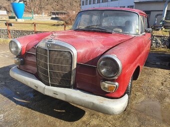 Mercedes W110 200 D kompletní, plně pojízdný, D doklady