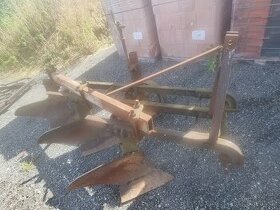 Pluh za traktor