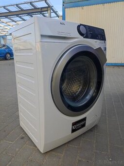 Pračka AEG až na 8kg prádla