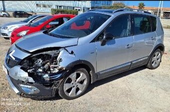 Koupím Díly Renault scenic III - 2013