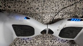 Hoverboard velký nafukovací kola bílý - 1
