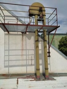 Korečkový elevátor, dopravník - výtah na obilí