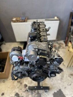 Motor Mercedes ML270