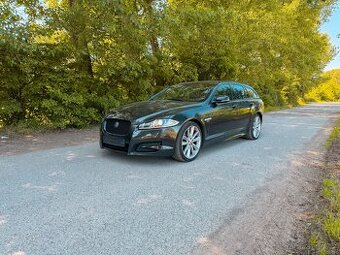 Jaguar XF 2015 R-Sport