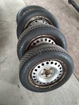 Zimní pneu 205/55 R16