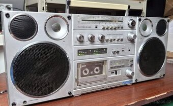 Tesla Condor přenosné rádio