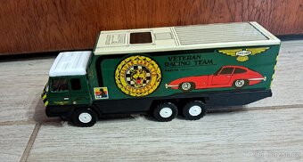 Tatra 815 veteran racing team kdn
