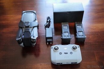 Dron DJI MAVIC 3 (Fly more combo)