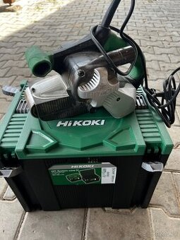 Pásová bruska HITACHI SB8V2