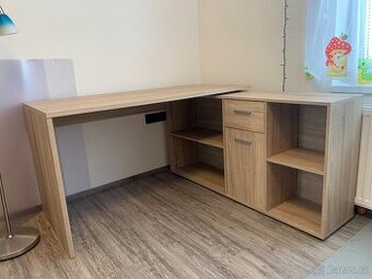 Rohový psací stůl dub sonoma – 139×136 cm, použité-nové