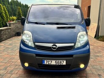 OPEL VIVARO 2011r. 2.0L 66KW TOP STAV