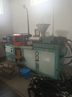 Hydraulický vstřikovací lis CS88/63