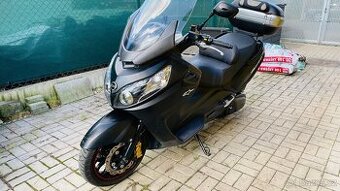 Maxiskútr SYM MaxiSym 600i - 1