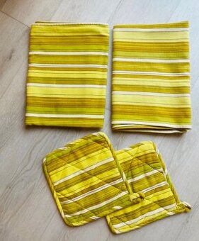 2x ubrus a chňapky IKEA