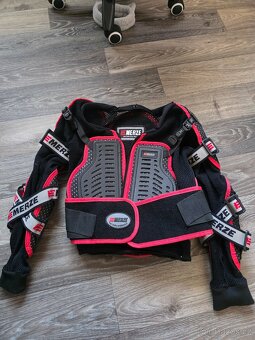 Celotělové chrániče