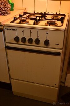 Sporák MORA 218 plyn