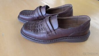 Kožené hnědé polobotky-mokasíny 