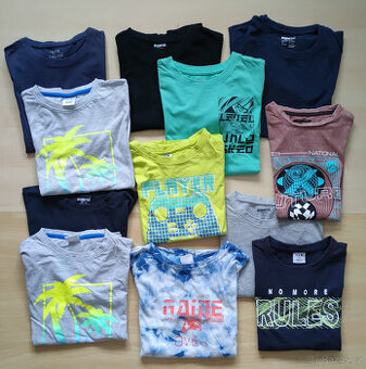 12 triček, vel. 146/152