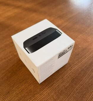 Apple TV (model A1469) – FullHD, AirPlay