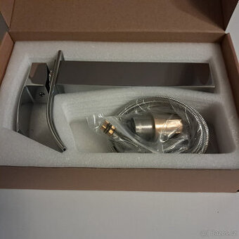 Stojanková umyvadlová baterie Auralum chrom 273 mm