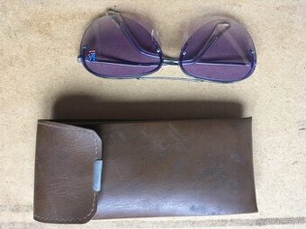 SLUNEČNÍ BRÝLE S POUZDREM
